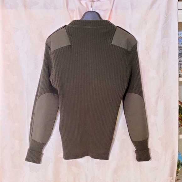 USMC Marine Corps olive green wool service sweater with epaulettes sz 42 - Picture 3 of 4